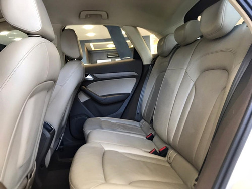 Audi Q3 Tfsi Attraction 2.0 Branco 2014/15