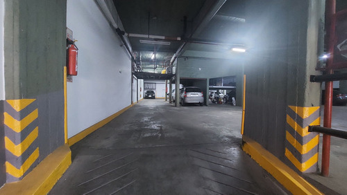 Venta De Cochera Y Baulera Centro De Tandil