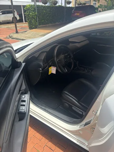 Mazda 3 2.0 Touring At