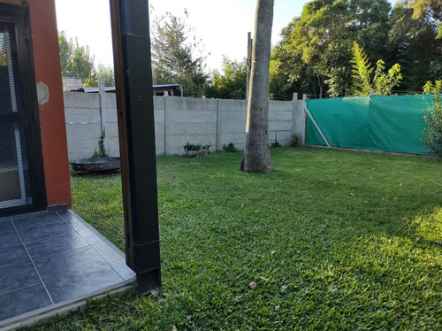 Imagen 29 de 30 de Venta De Casa 2 Dormitorios En Arturo Seguí, La Plata