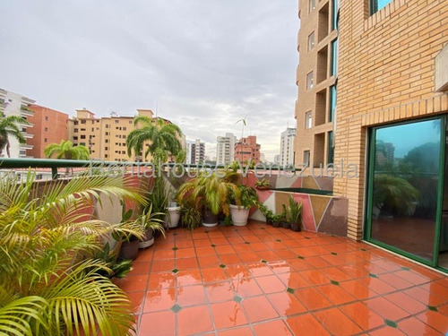 Apartamento En Venta, Urb. La Soledad, Maracay 25-21841 Jecg