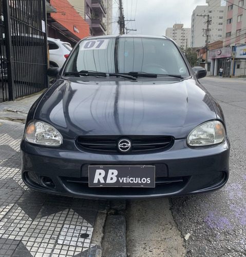 Chevrolet Corsa Classic 1.0 Life Flex Power 4p
