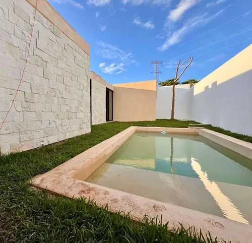 Casa De Una Planta En Privada Al Norte De Mérida