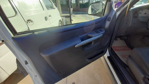 Imagen 3 de 8 de Ford Explorer Sport 2 De 4x4 4.0