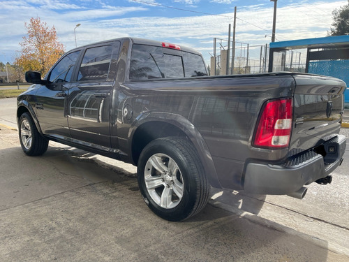 Imagen 4 de 11 de Ram 1500 5.7 V8 Laramie 4x4