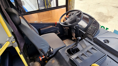 Urbano Comil Svelto Mercedes Benz Of1721 2014 37l