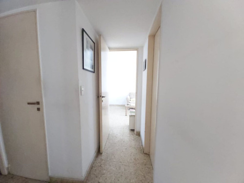 Departamento 4 Ambientes Venta Flores Balcon