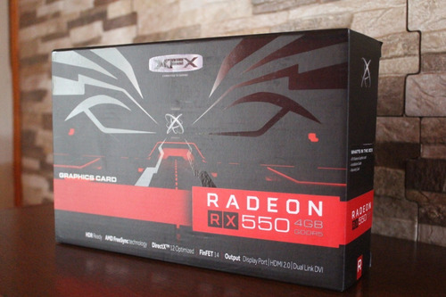 Placa de video AMD XFX  Radeon RX 500 Series RX 550 RX-550P4PFG5 4GB