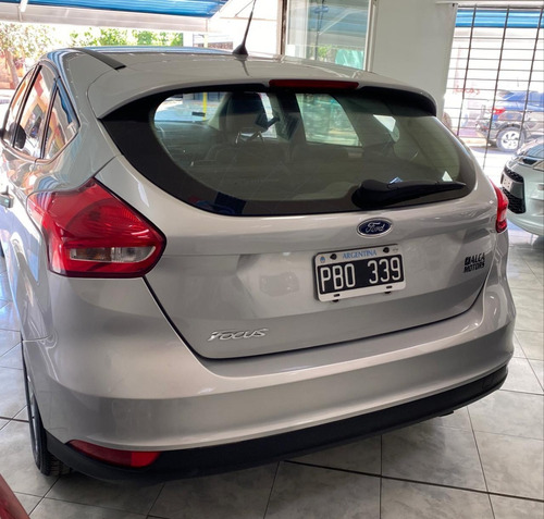 Imagen 5 de 6 de Ford Focus S 1.6
