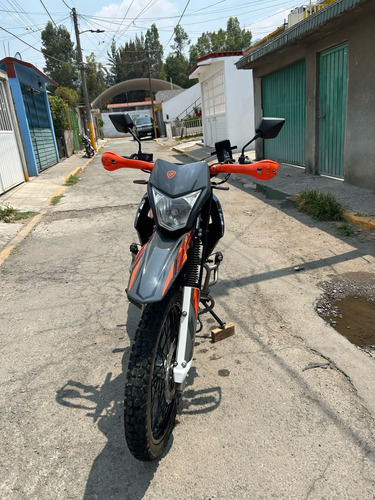 Dm 250 Cc Modelo 2024 Factura Original Papelería Comple
