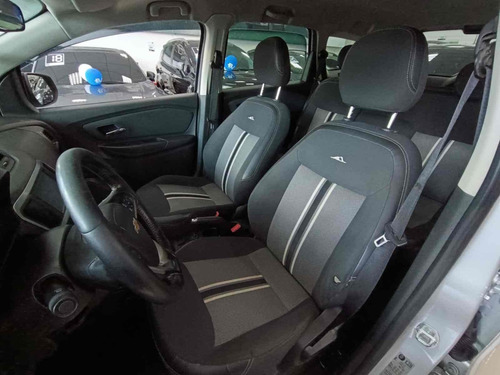 Chevrolet Spin 1.8 ACTIV 8V FLEX 4P AUTOMÁTICO