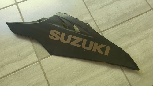 Suzuki Gsxr 1000 Tapa Lower Plástico 09 16 Fairing Carenado