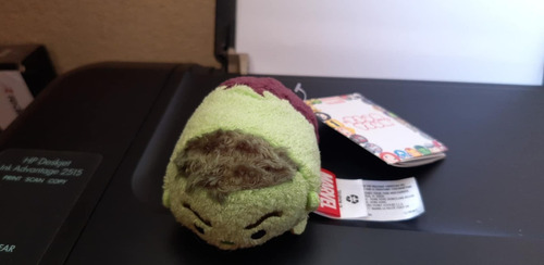 Disney Store Marvel Tsum Tsum Hulk Beanie Plush 5 Cms (Usado)