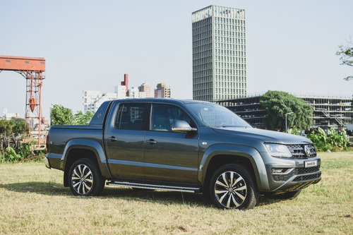 Imagen 3 de 25 de Volkswagen Amarok V6 Confortline