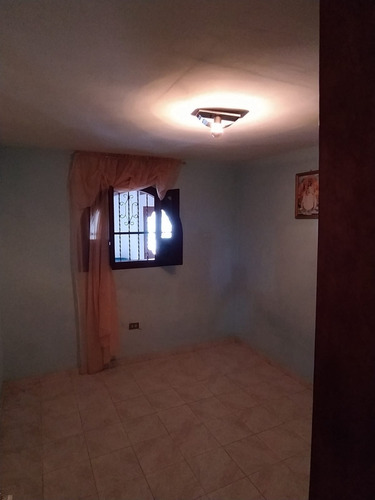 Imagen 24 de 30 de Comoda Y Amplia Casa Urbanizacion La Mantuana Turmero Estado Aragua