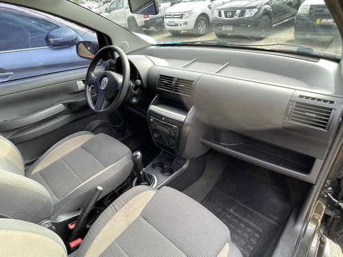 Imagem 13 de 15 de Volkswagen Crossfox 2009
