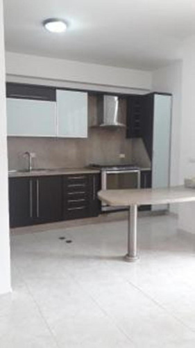 Imagen 8 de 14 de Mariano Urbina Alquila Apartamento En La Trigaleña Foa-2154