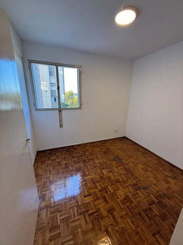 Oportunidad Venta 4 Ambientes En Torre Reciclado Con Vista Abierta