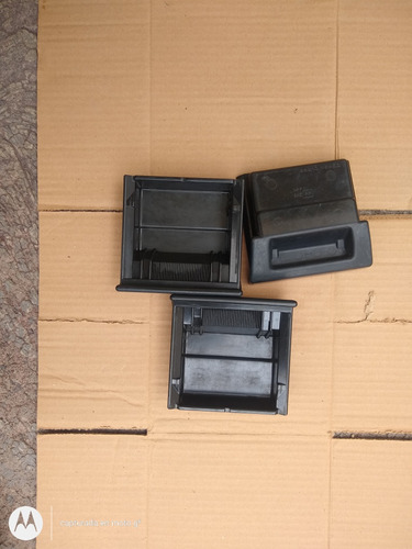 Cenicero Nissan D21 Estaquitas Pick Up Modelo 94-2008 (Usado)