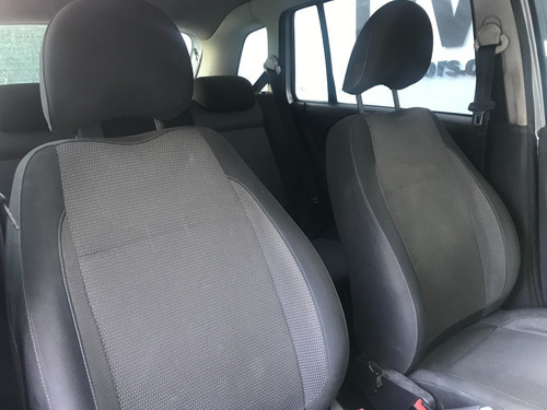 Volkswagen Suran Comfortline 1.6l Gnc Año 2012 - Liv Motors