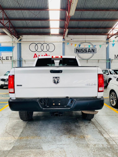 Dodge Ram 2500, Slt V8, 4x4 2017