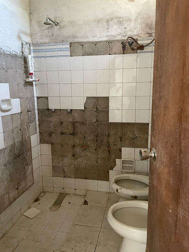 Venta Casa De Un Dormitorio Con Gran Terreno En Pinar Norte A Reciclar Ciudad De La Costa