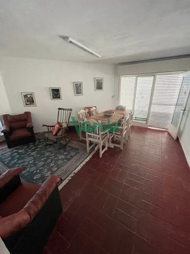 Exclusivo Complejo, Casa Principal Y 10 Habitaciones Con Baño, A Mts De Rambla