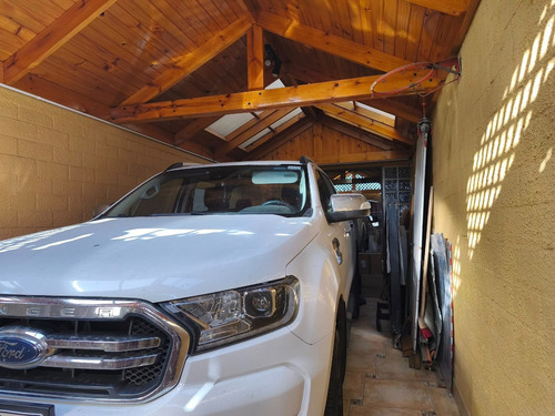Hermosa Casa En Villa Los Cantaros, Quilicura.