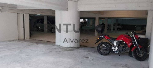 Imagen 16 de 28 de Venta De Estacionamiento Con 60 Cocheras + Oficina Completa + Garita Y 3 Baños