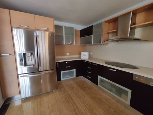 Imagen 2 de 14 de Hermoso Town House En Villas Del Valle