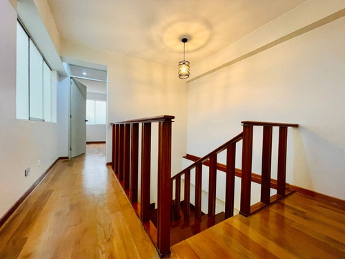 Imagen 7 de 12 de Departamento Duplex De 195 M² Totalmente Remodelado A Estrenar Remate !!