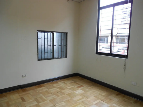 Excelente Planta Oficinas Sector Bancario Uf85