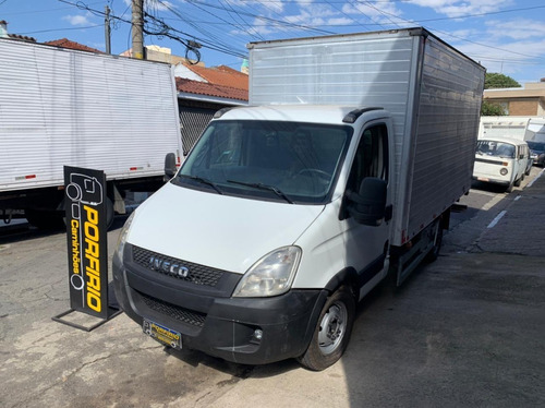 Imagem 9 de 25 de Iveco Daily 35s14 2013 Bau