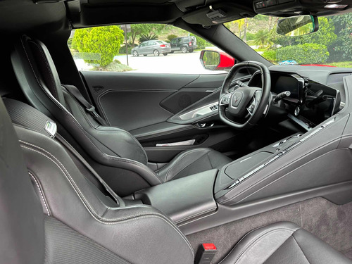 Chevrolet Corvette 6.2 V8 Stingray Z51 At