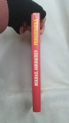 Livro Perestroika - Mikhail Gorbachev - Editora Círculo Do Livro (Usado)