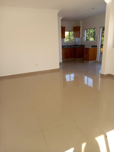 Imagen 6 de 22 de Apartamento Tipo Penthouse. Segundo Nivel. Terraza.