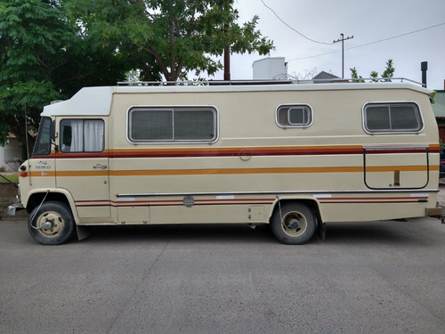 Motorhome Mercedes Benz 608 Impecable