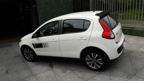 Palio Sporting 1.6flex Dualogic Branco Ano 2014 Completo