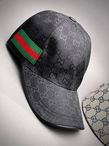 Imagen 2 de 2 de Gorra Cachucha Gucci Supreme Unisex