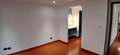 Apartamento En Venta En Portales Del Norte. Cod V16879