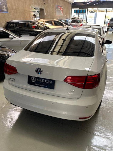 Imagem 4 de 6 de Volkswagen Jetta 2.0 Comfortline Flex 4p Tiptronic