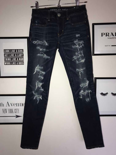 Pantalón De Jean Azul Con Detalles Rotos (american Eagle)