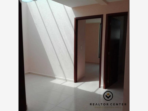 Imagen 9 de 11 de Casa Sola En Venta Privada Con Alberca. A 5 Min De Plaza Explanada.