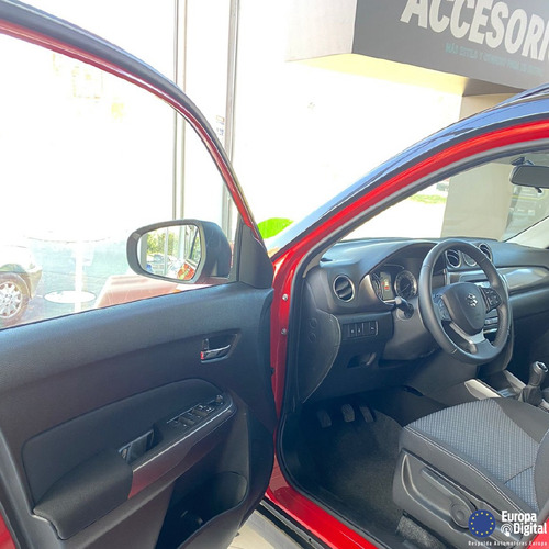 Imagen 12 de 24 de Suzuki Vitara Live 4x2 Mecánica