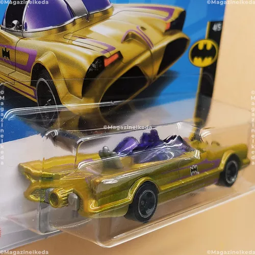 Carrinho Hot Wheels Batmóvel Dourado Batman