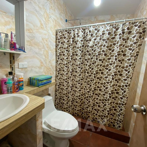 Imagen 8 de 11 de En Venta, Casa Con Amplio Terreno Ubicado A Una Cuadra De La Avenida Intercomunal, Urbanización César Rodríguez Palencia, Sector Morita I, Referencia A Dos Cuadras De Makro Y Red Vital