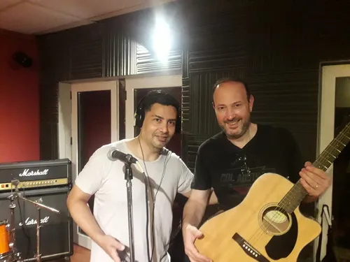 Clases De Guitarra Y Bajo