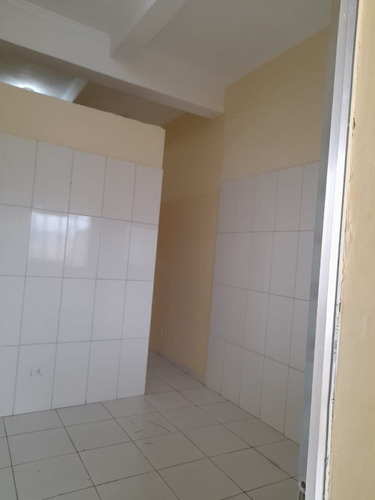 Imagem 5 de 12 de Casa Para Alugar, 50 M² Por R$ 1.000,00/mês - Parque Continental Ii - Guarulhos/sp - Ca0102