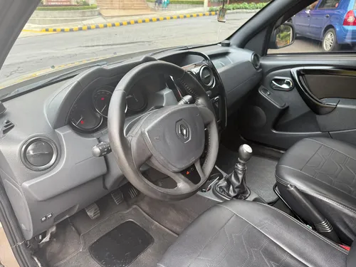 Renault Duster 2.0 Dynamique 4X4 MT