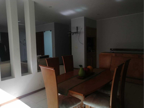 Casa En Venta En Nueva Chapultepec, Morelia, Michoacán De Ocampo C.p. 58280